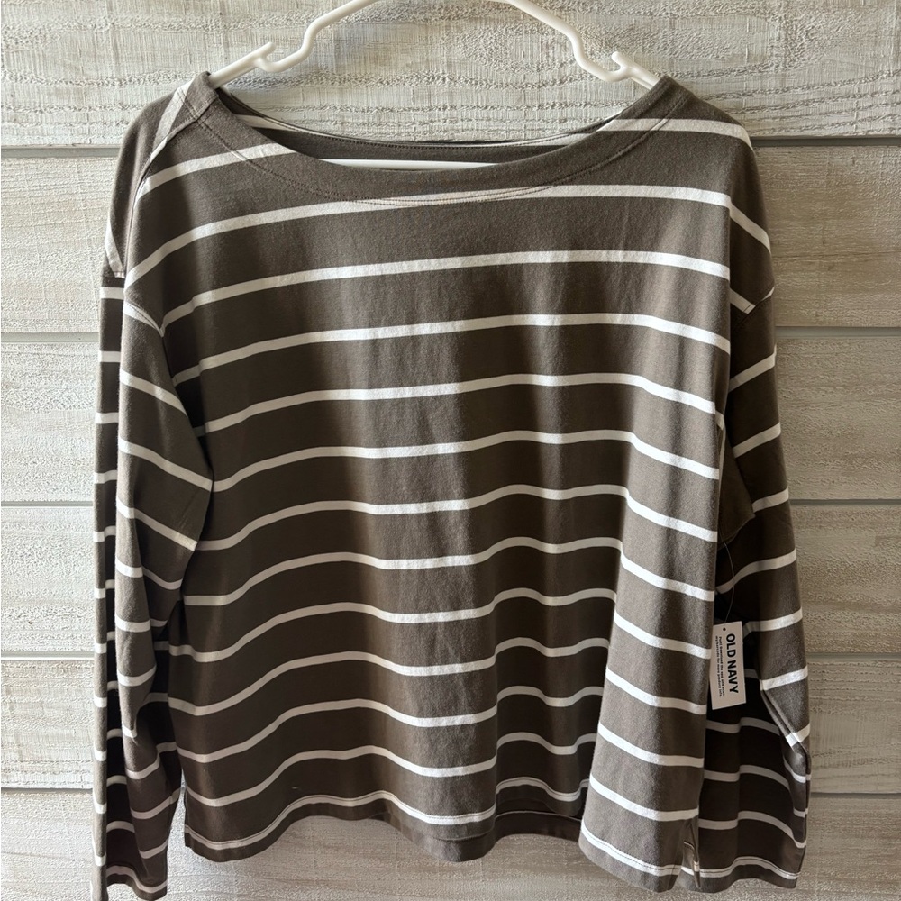 Old Navy Women's Brown and White Striped Long Sleeve Tee